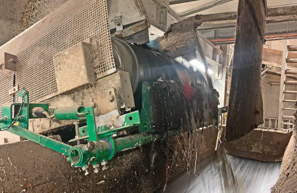 Racleur BELLE BANNE E.F pour Bande Transporteuse - industrie des déchets