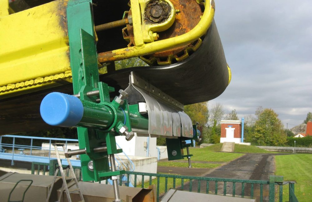 Racleur BELLE BANNE R.F pour Bande Transporteuse - racleur secondaire