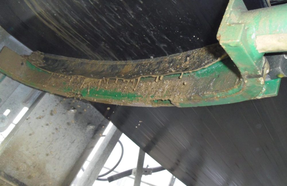 Racleur BELLE BANNE U.CC pour Bande Transporteuse - racleur monolame